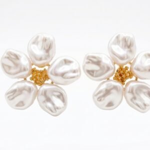 Pearl Flower Stud Earrings